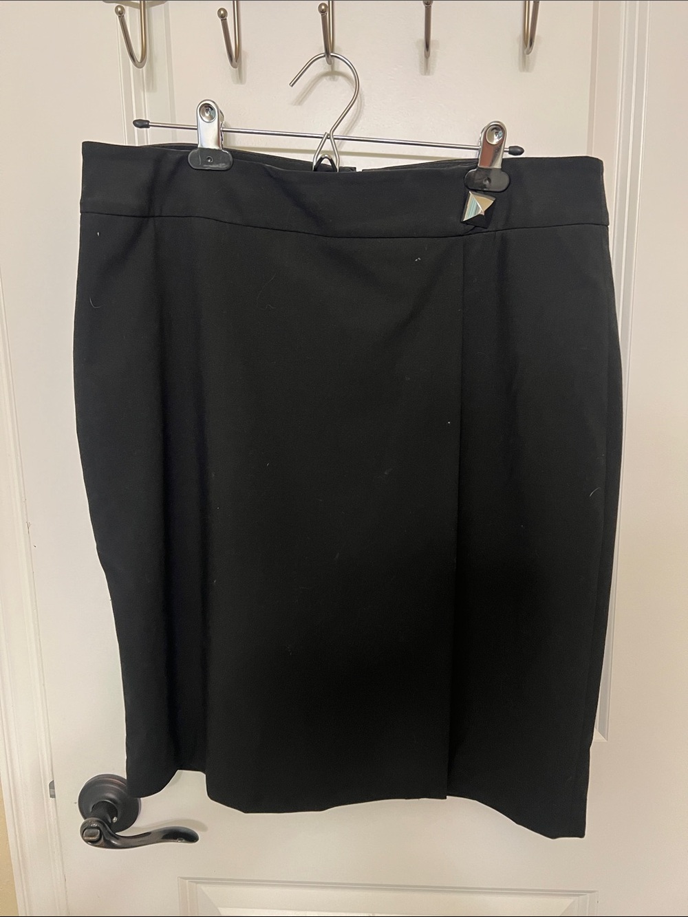 Karl Lagerfeld Black Tailored Pencil Skirt